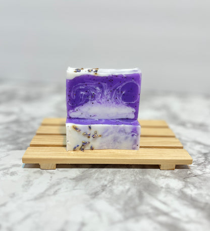 Lavender Bliss Soap Bar – Poppy Seeds, Goat's Milk, Lavender & White Sage fragrance