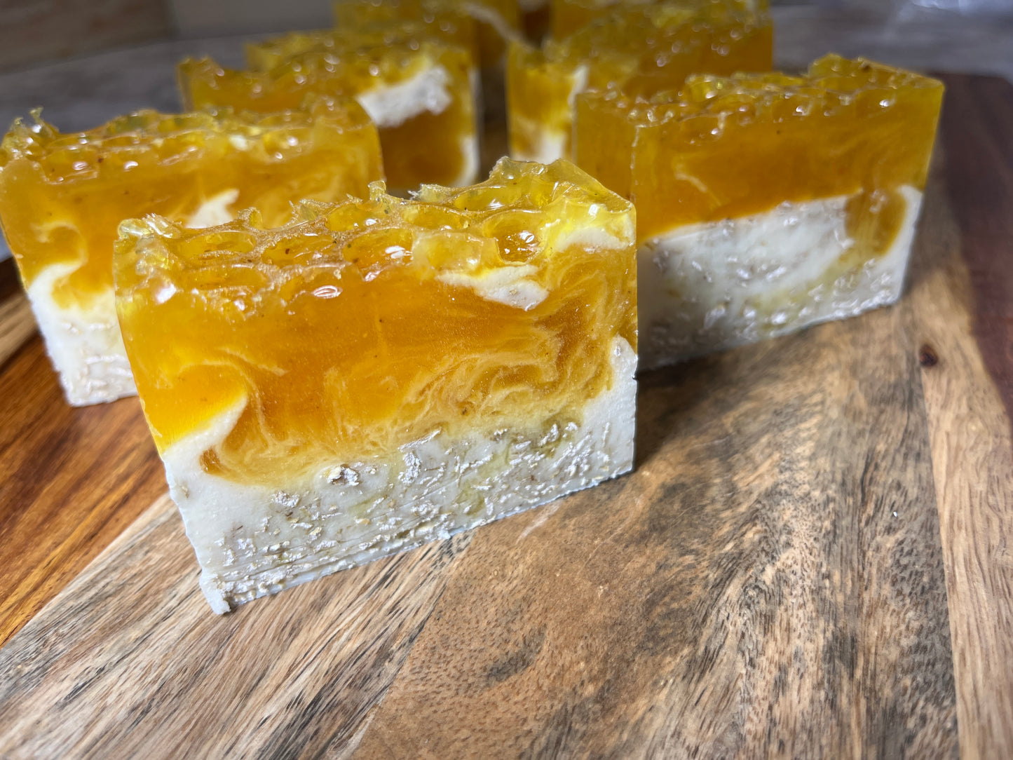 Honey & Oatmeal Soap Bar – Colloidal Oats, Raw Honey, Goat's Milk